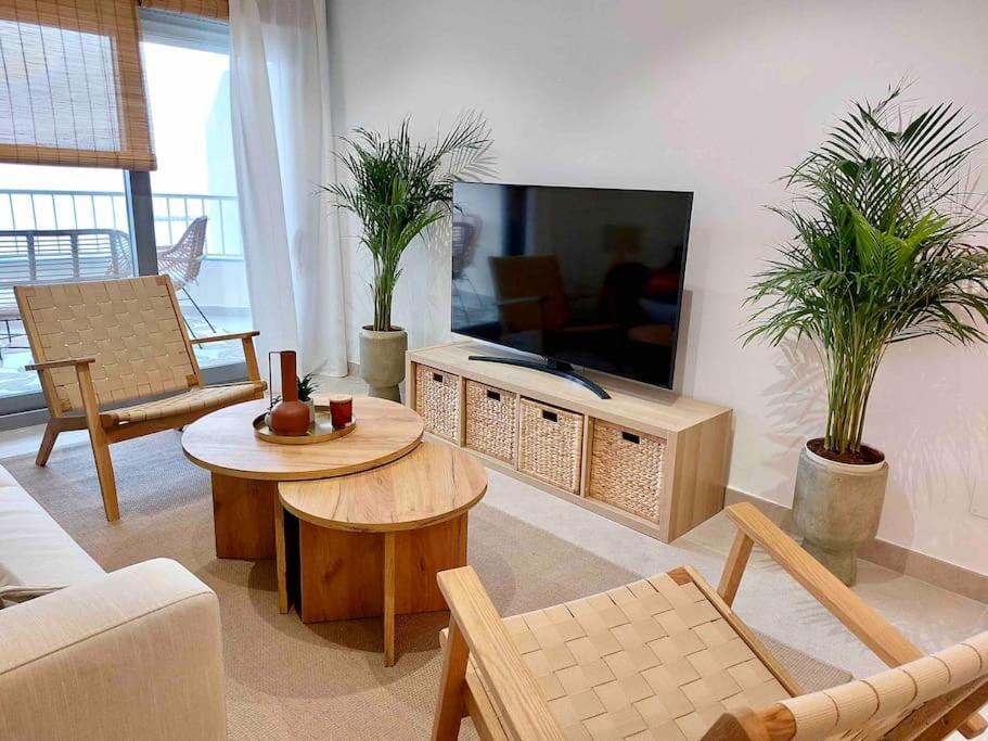 Seawiews Deluxe Sinesedesignhomes Almunecar