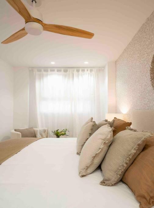 Apartment Seawiews Deluxe Sinesedesignhomes